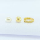 Brinco trio pérola com bola e argolinha cravejada