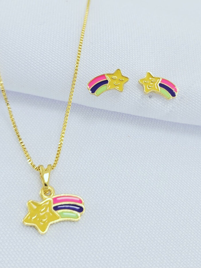 Conjunto infantil estrela com arco-íris