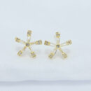 Brinco flor com zircômia