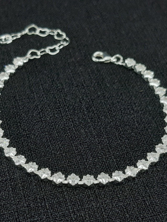 Pulseira losângo com  pedra cristal