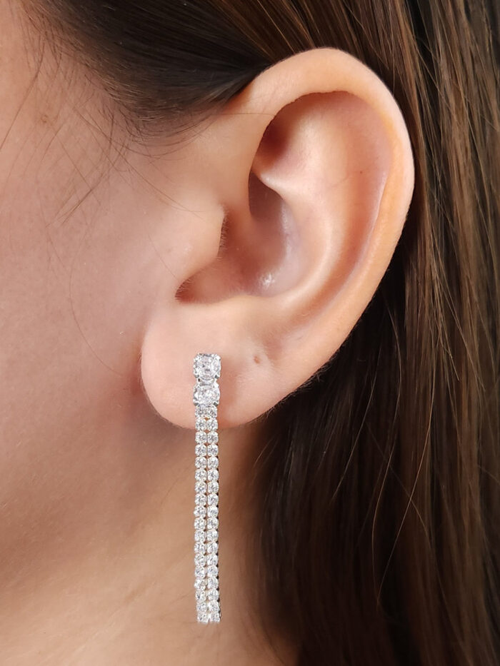 Brinco dois fios riviera prateado