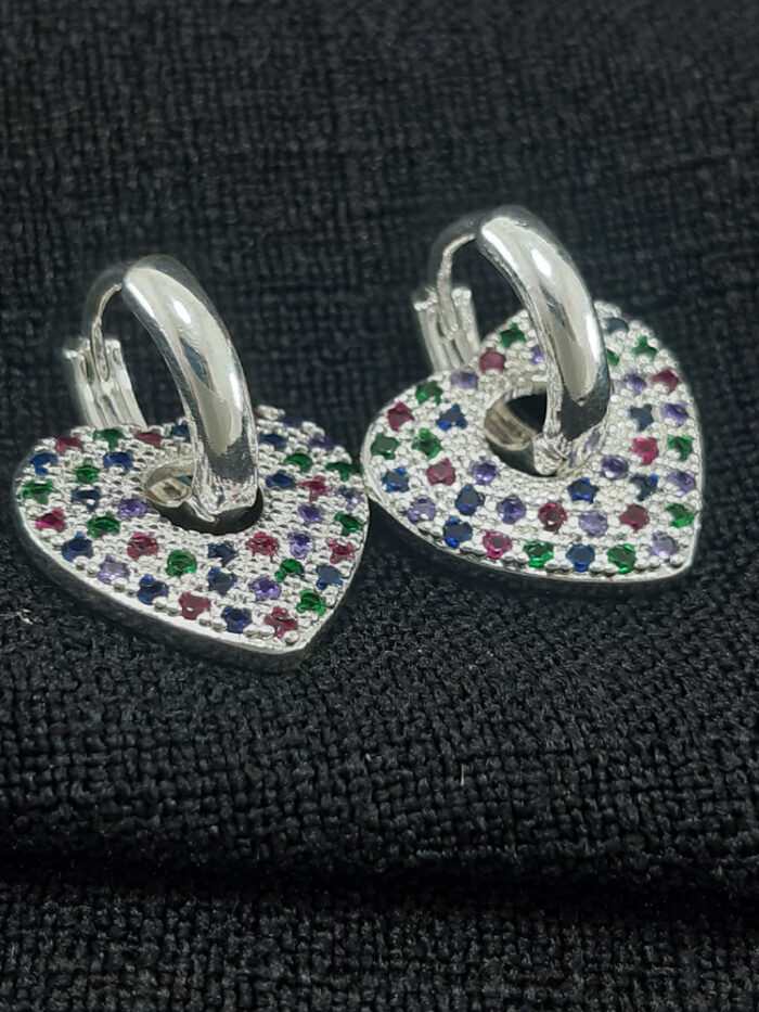 Brinco argola coração colorido