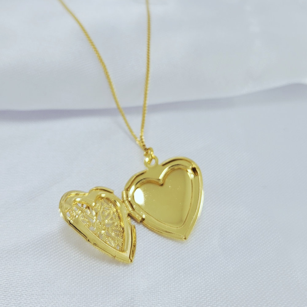Gargantilha relicário com coração vazado - Imagem 2