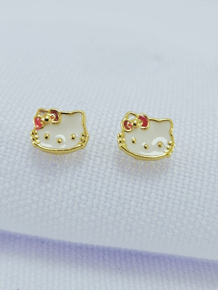 Brinco infantil hello kitty esmaltado