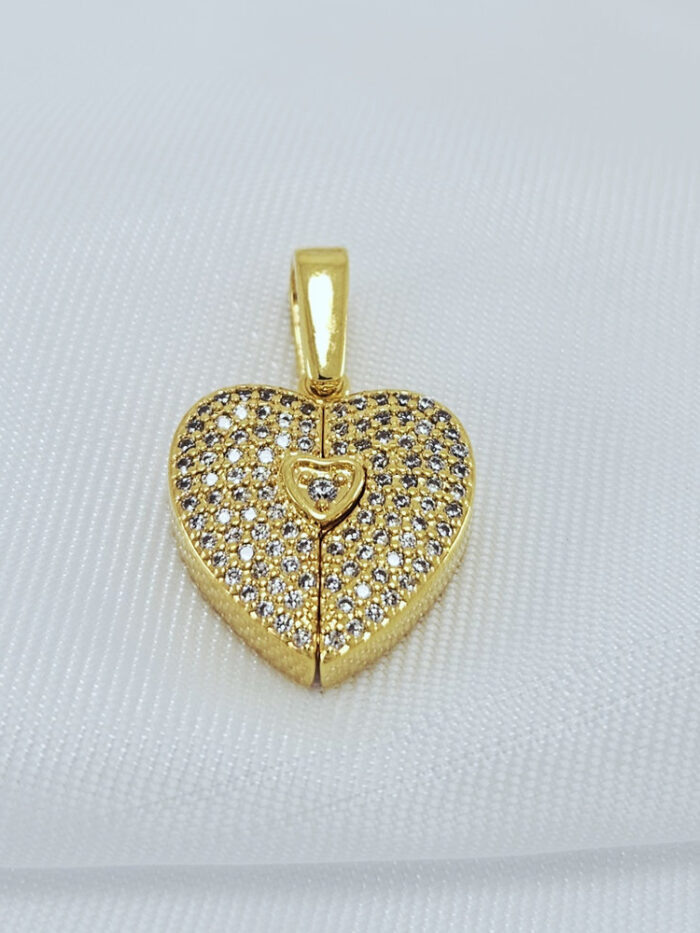 Pingente coração duplo cravejado com zircônia e liso