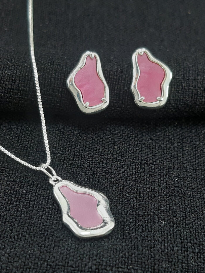 Conjunto orgânico rosa esmaltado