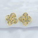 Brinco entrelaçado cravejado