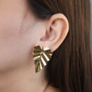 Brinco folha martelado