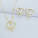 Conjunto pérola com borda cravejada