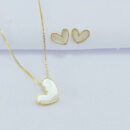 Conjunto coração branco borda detalhada