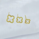 Trio brinco trevo liso dourado