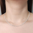 Gargantilha chocher  elo oval detalhado com esfera prateada