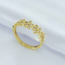 Anel com flores pedras cristal