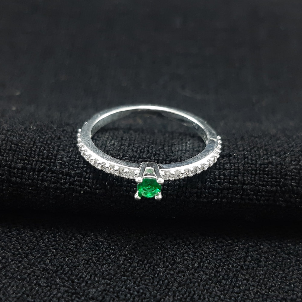 Anel ponto de luz VERDE cravejado - Imagem 2