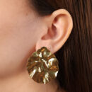 Brinco martelado oval