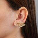 Brinco ear cuff fios cravejados com pedra gota cristal