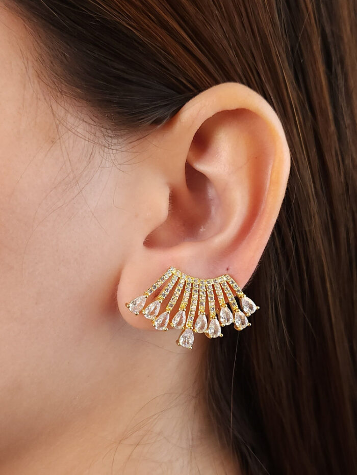 Brinco ear cuff fios cravejados com pedra gota cristal