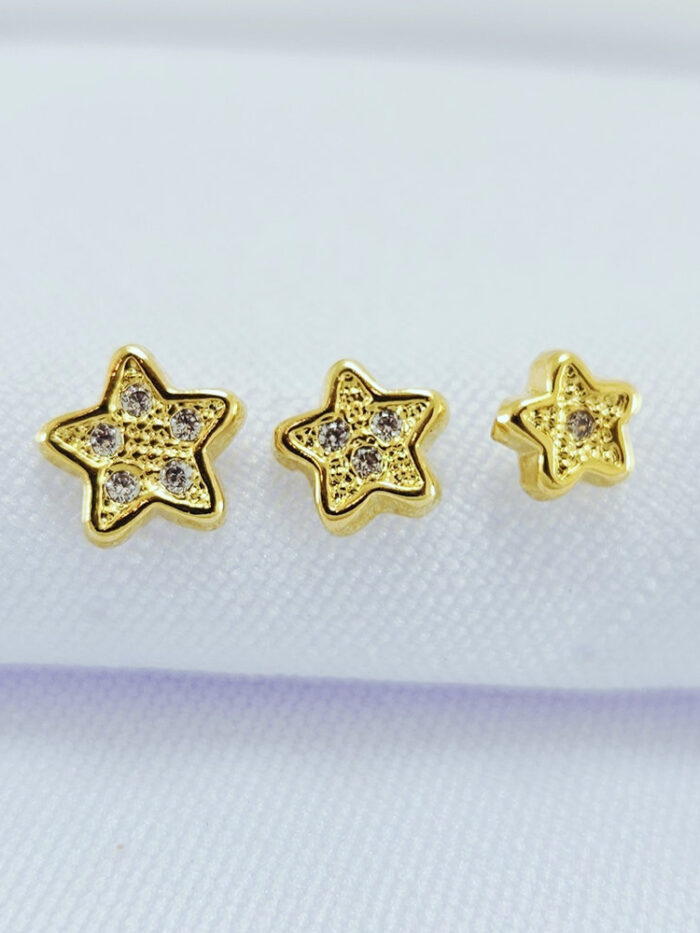Trio de brincos estrela detalhe cravejado