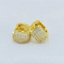 Argola cravejada com cristais boleado