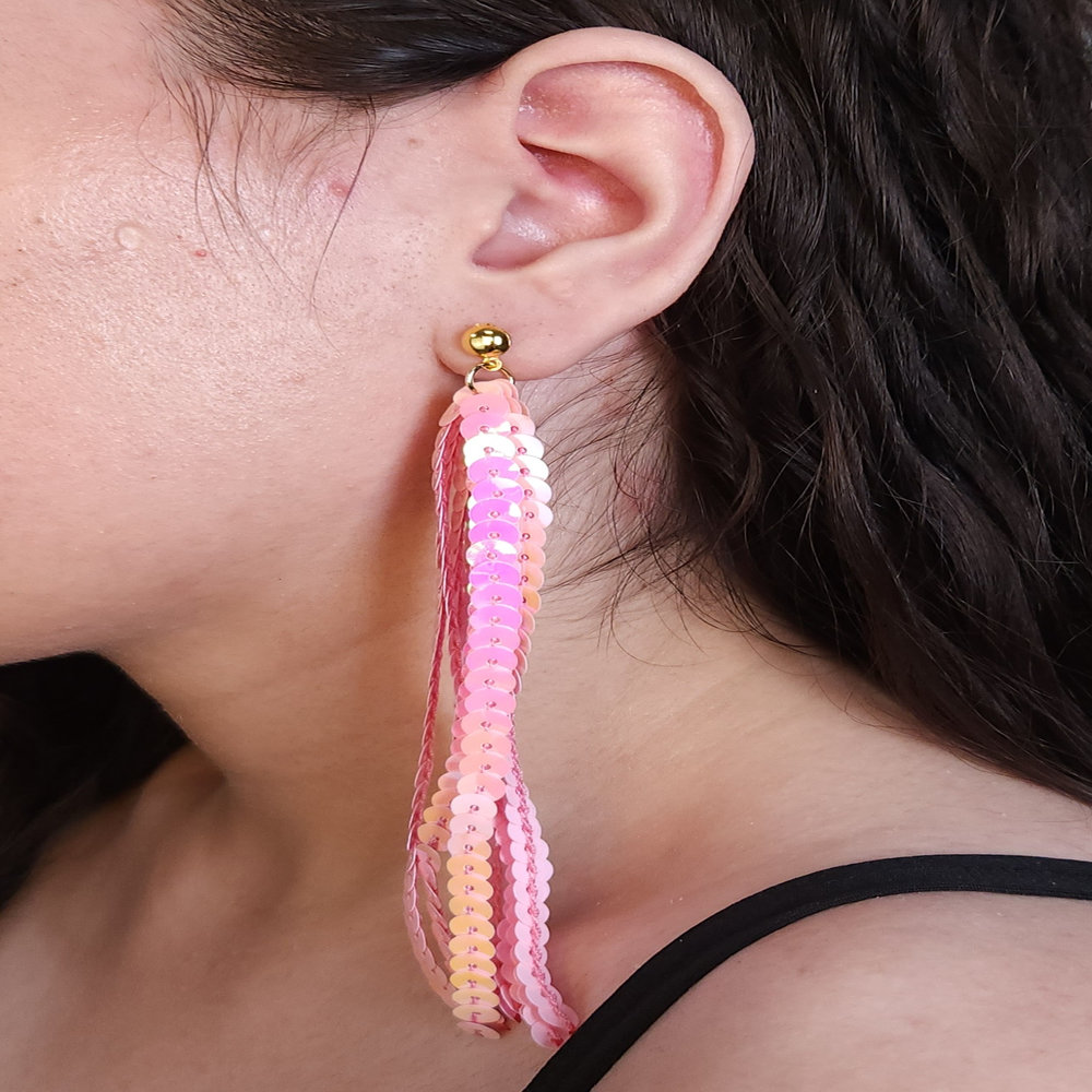 Brinco base lantejoula detalhado - Imagem 4