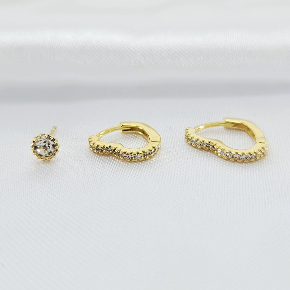 Trio de brincos ponto de luz e coração fio cravejado