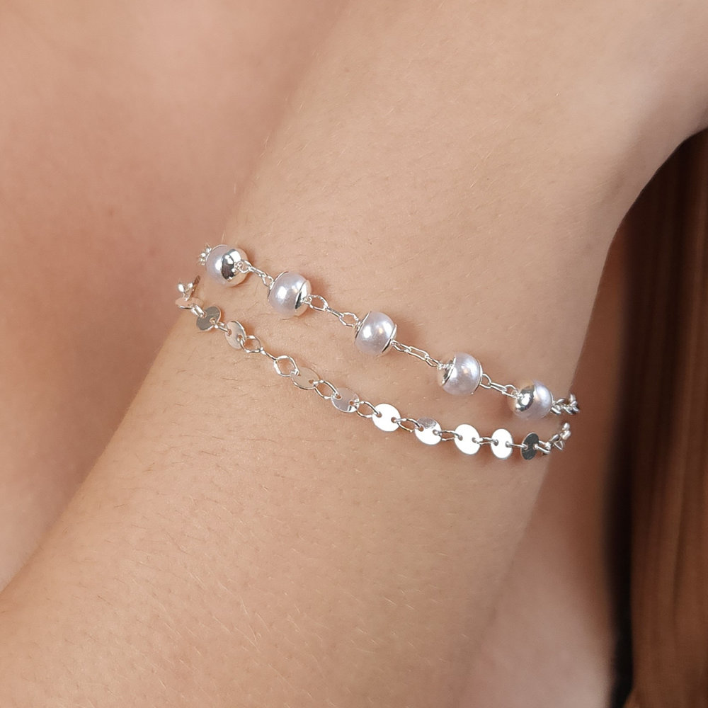 Pulseira dupla pérolas com elos redondos