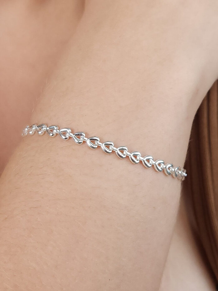 Pulseira elo corações vazado