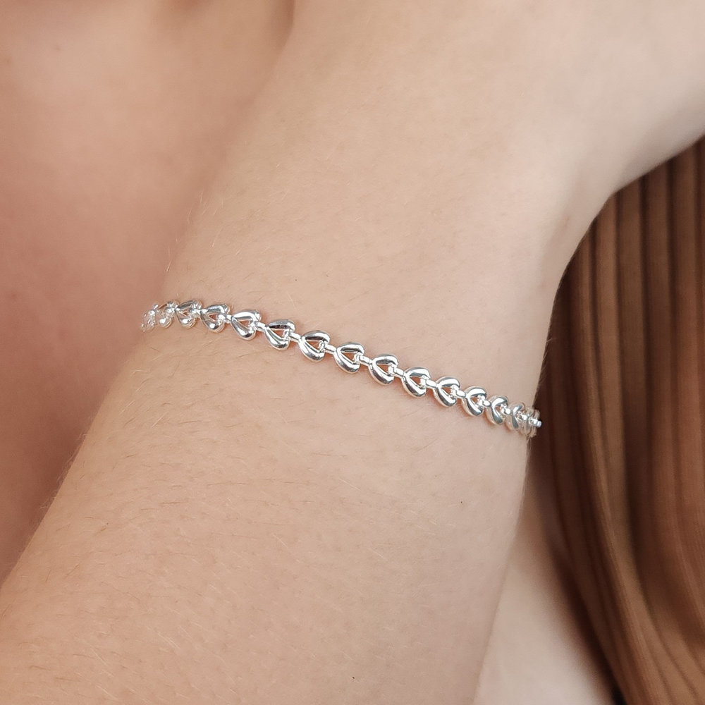 Pulseira elo corações vazado
