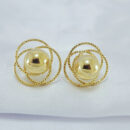 Brinco bola lisa com fios detalhados