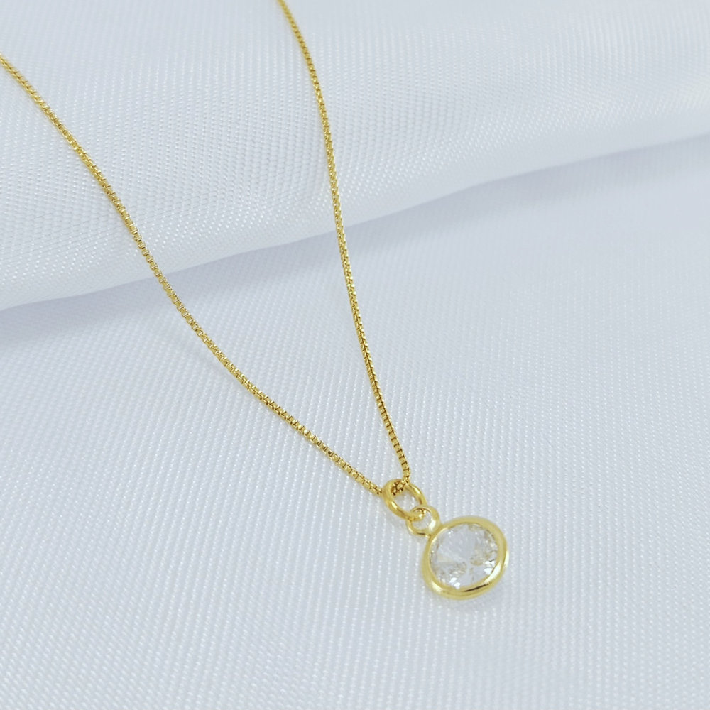 Gargantilha ponto de luz minimalista