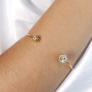 Bracelete gota borda cravejada com ponto de luz