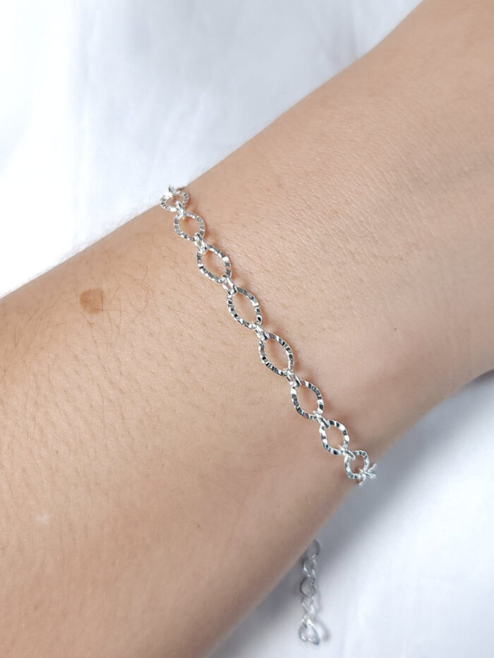Pulseira elos ovais martelados