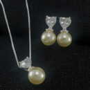 Conjunto base coração cristal com pérola prateado