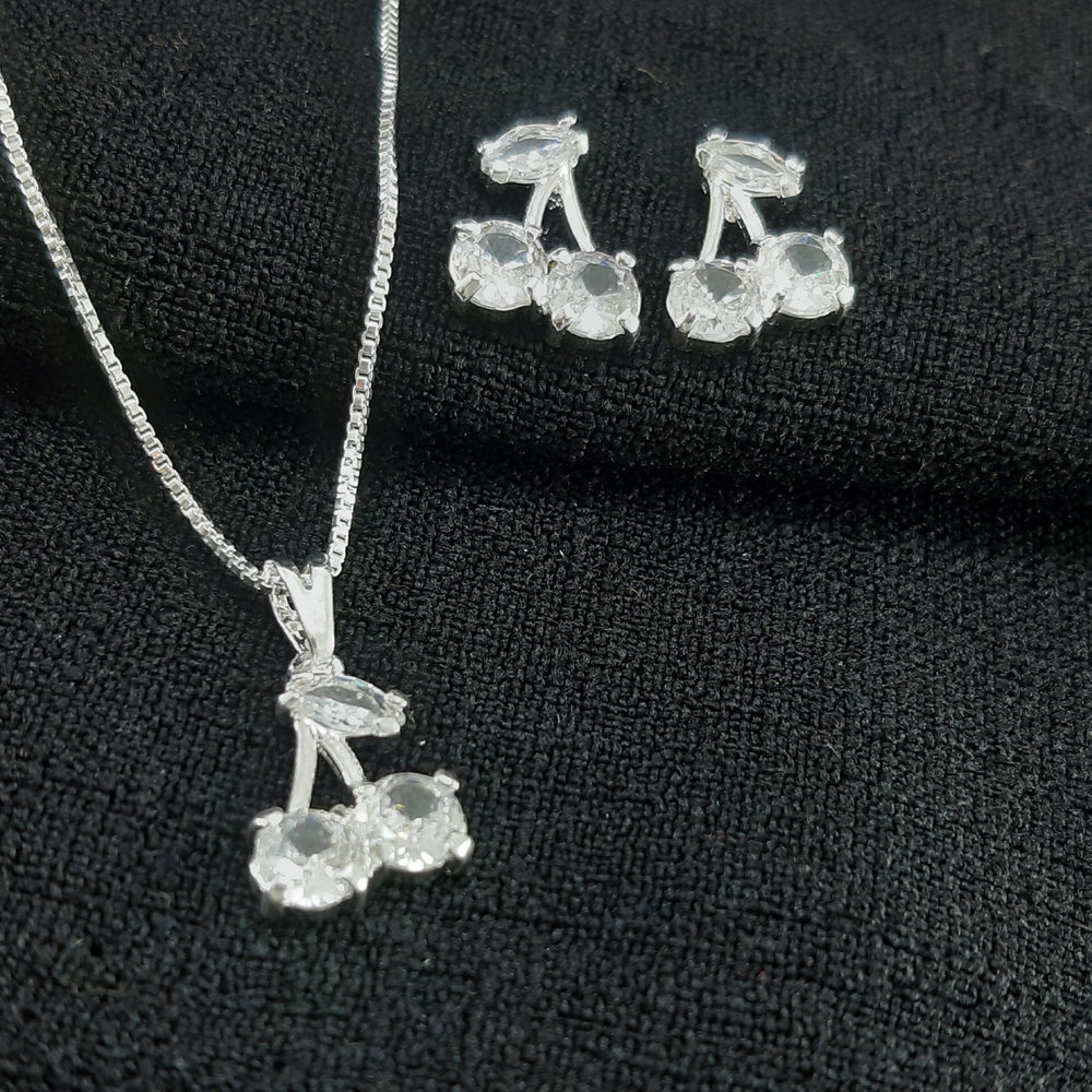 Conjunto cereja pedra cristal