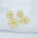 Brinco flor dupla  vazada