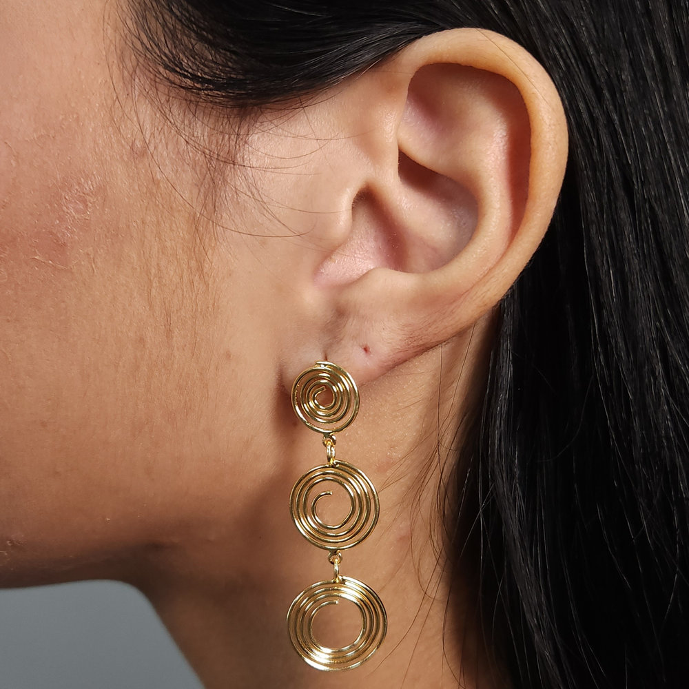 Brinco espiral triplo