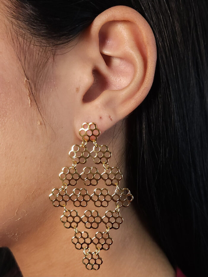 Brinco colmeia pêndulo