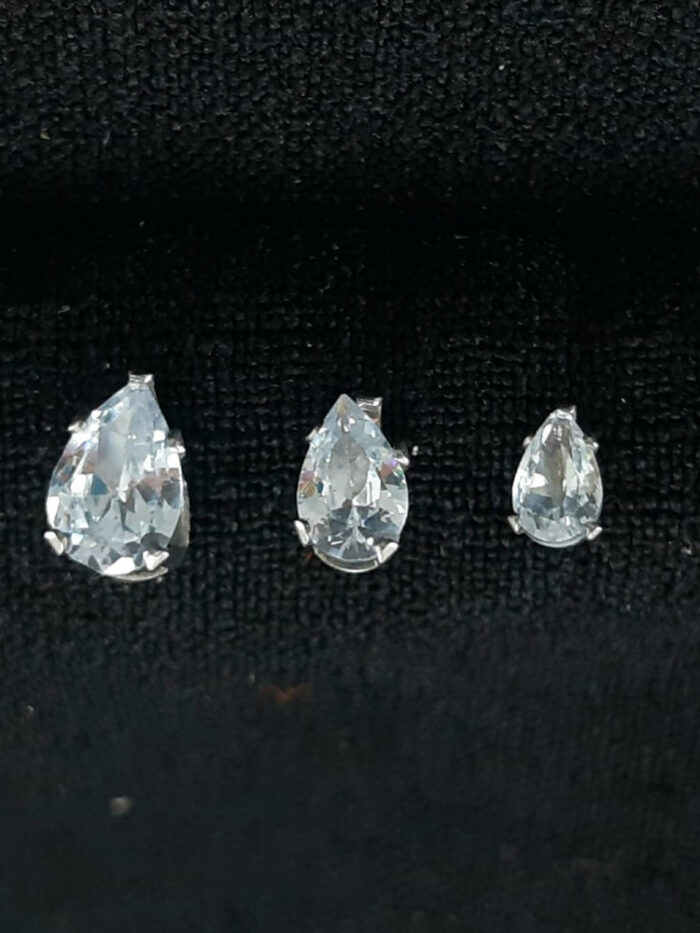 Brinco trio ponto de luz gota cristal