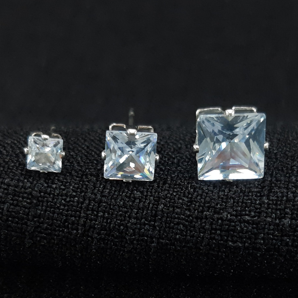 Trio de brincos pedras quadrada cristal