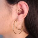 Brinco meia lua fio duplo