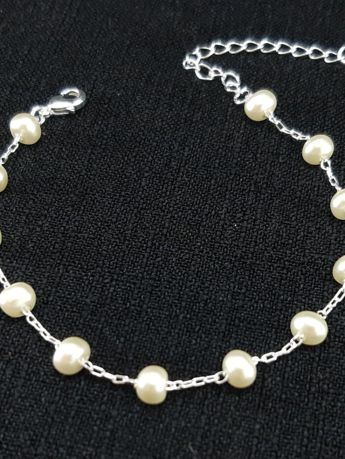 Pulseira com bolas peroladas