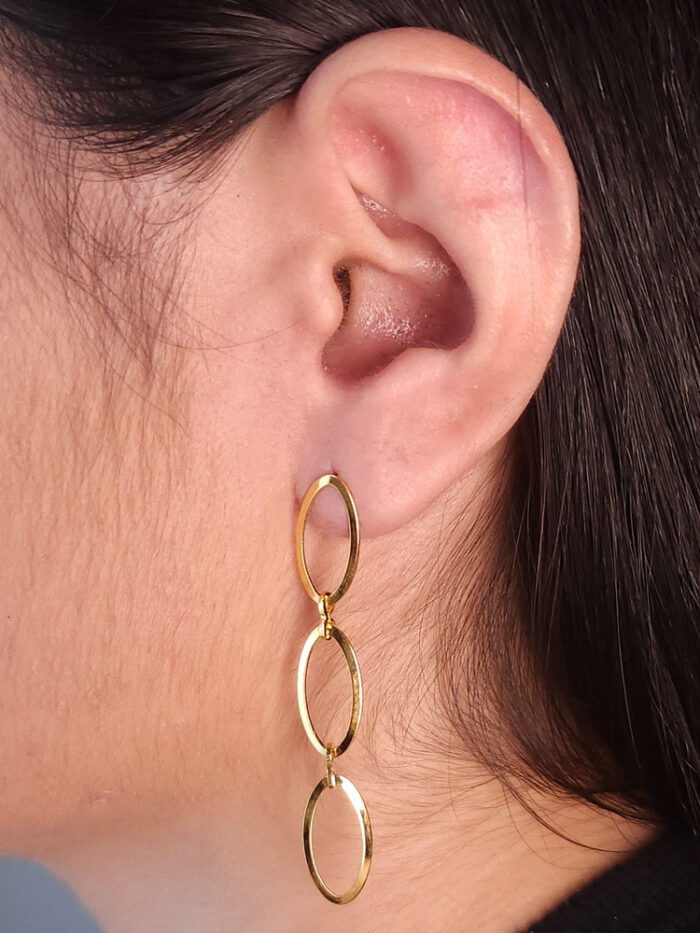 Brinco elos ovais triplo