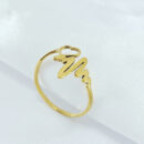 Anel coração vazado detalhe batimentos