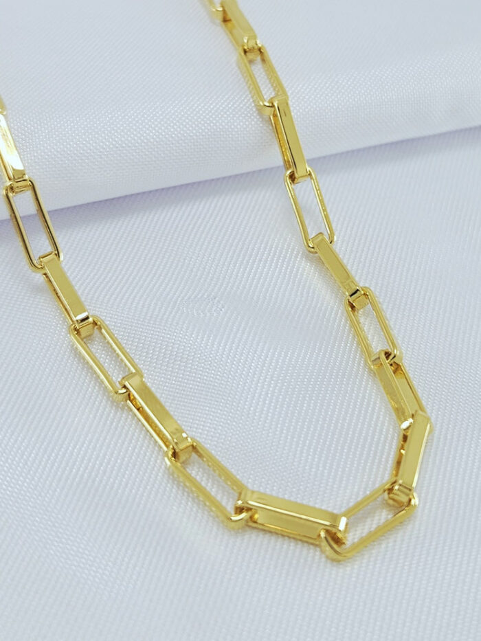 Cordão choker elo cartier longo vazado