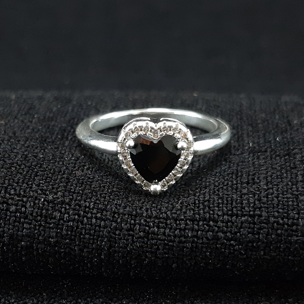 Anel coração borda cravejada preto - Imagem 2