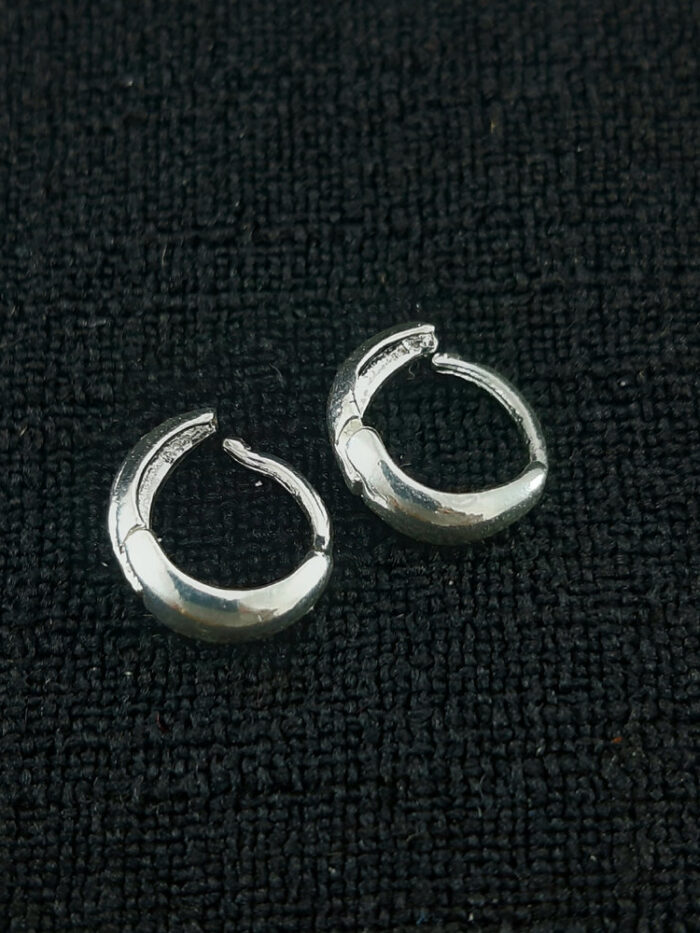 Argolinha fio boleado IVO PITA