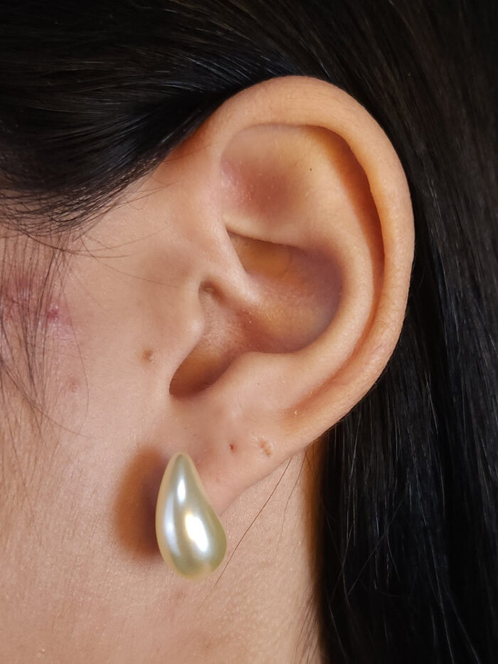 Brinco perola boleada