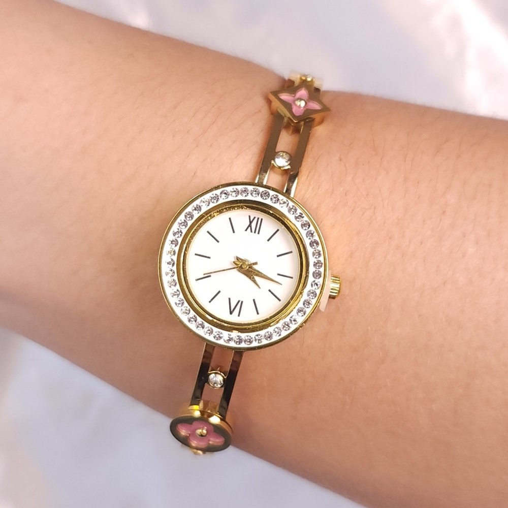 Relógio bracelete trevo com ponto de luz - Imagem 2