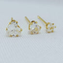 Brinco trio ponto de luz coração