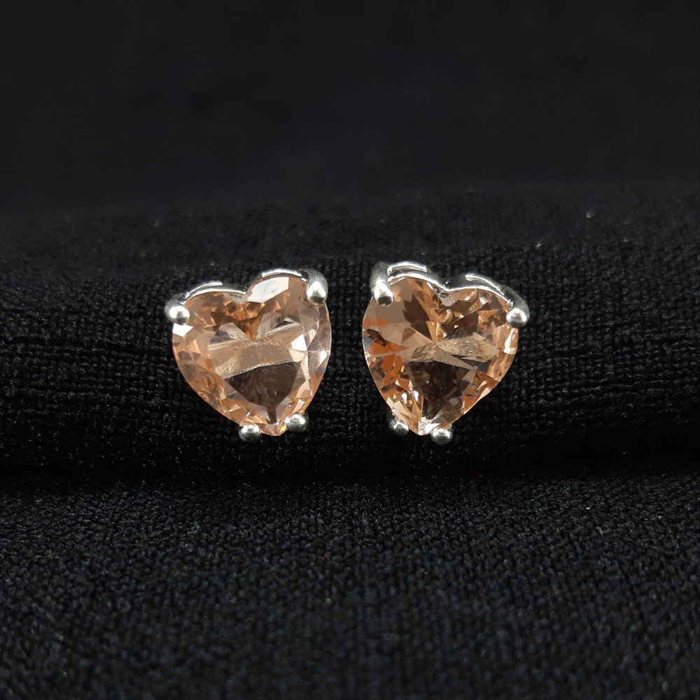 Brinco coração borda vazada - Imagem 3